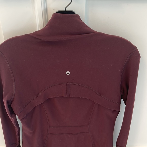 Lululemon Define Jacket - Picture 4 of 6